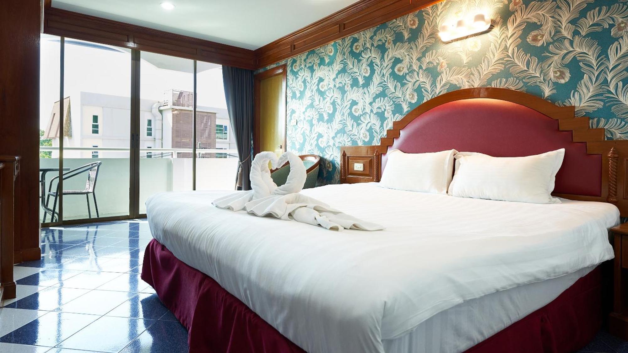 Lime Hotel Patong Zimmer foto