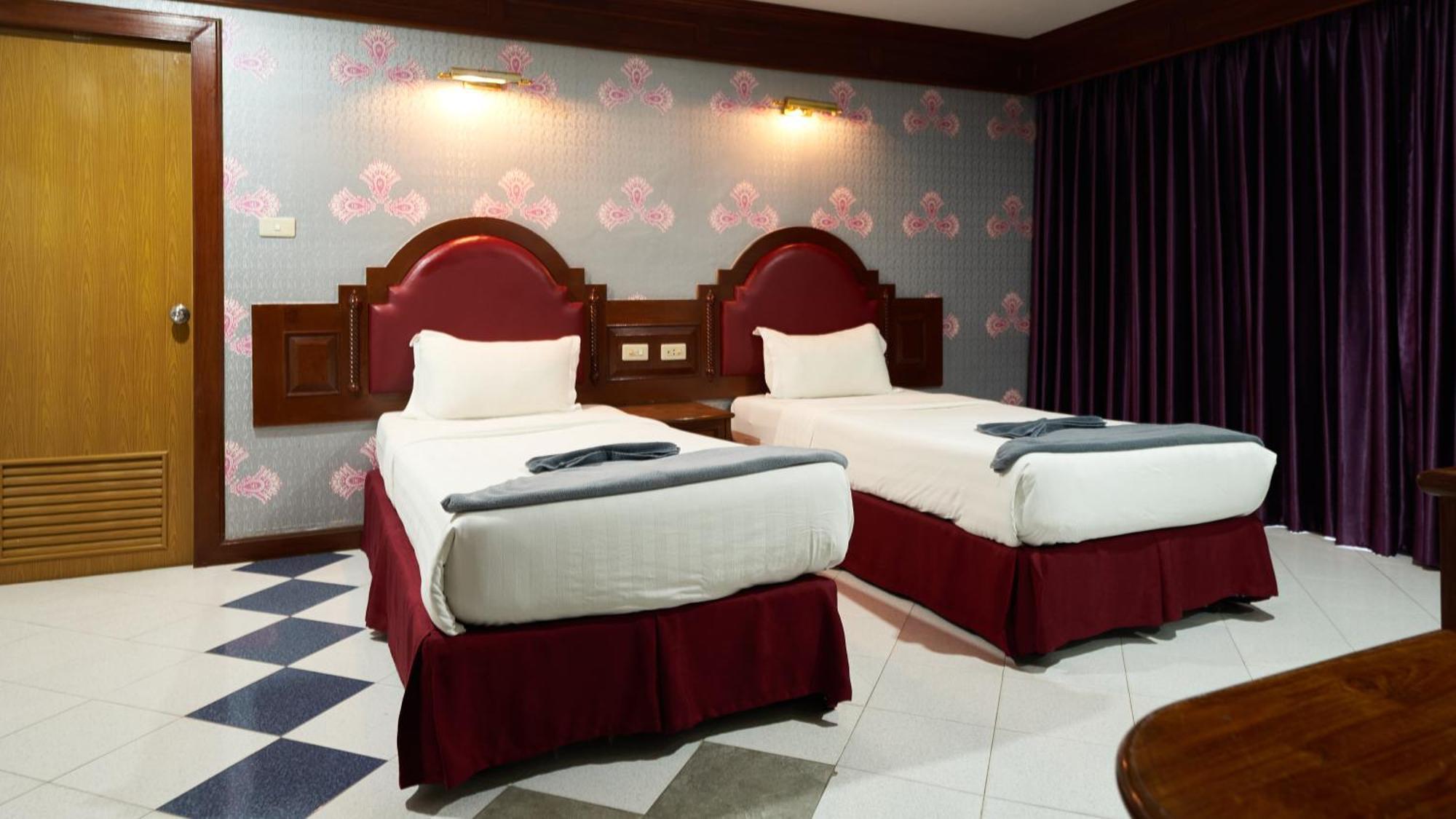 Lime Hotel Patong Zimmer foto