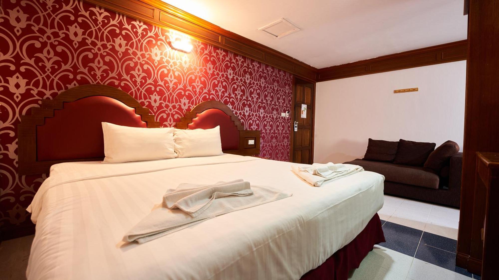 Lime Hotel Patong Zimmer foto