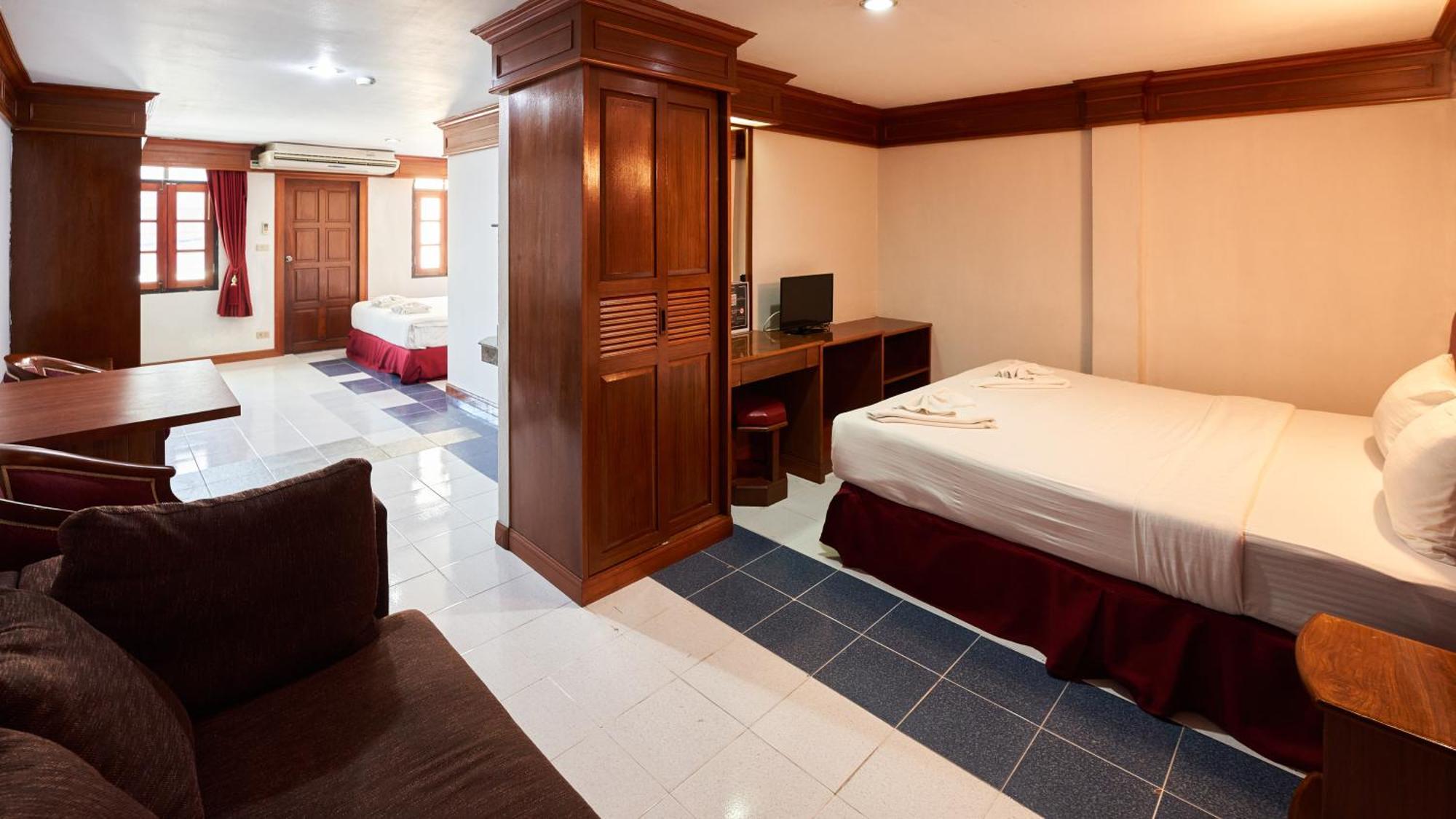 Lime Hotel Patong Zimmer foto
